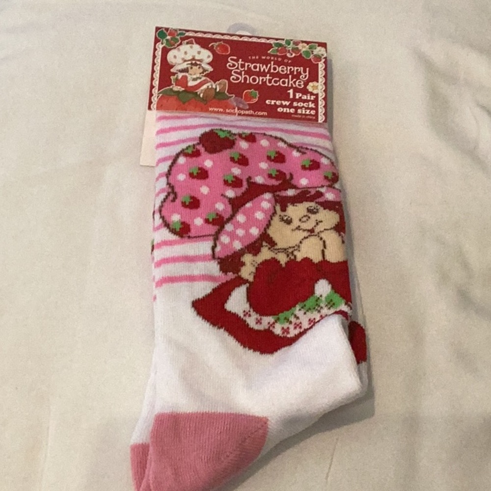 NWT 🍓Strawberry 🍓 Shortcake Precious Socks 
Closet Must Have 🍓